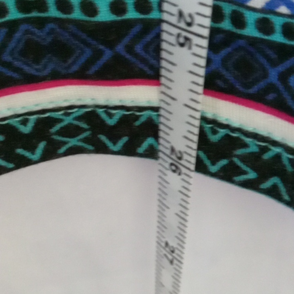RUE 21 TEE - Picture 2 of 3